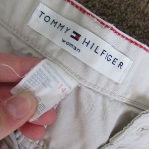 Tommy Hilfiger Shorts - Light Tan Tommy Shorts Tommy Hilfiger Shorts - Light Tan Tommy Shorts